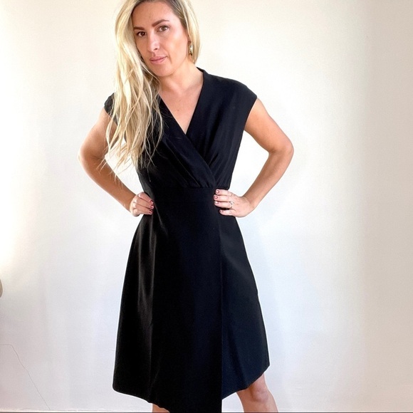 Lafayette 148 Black Surplus Neckline Short Sleeve Dress size 8 - Picture 15 of 15